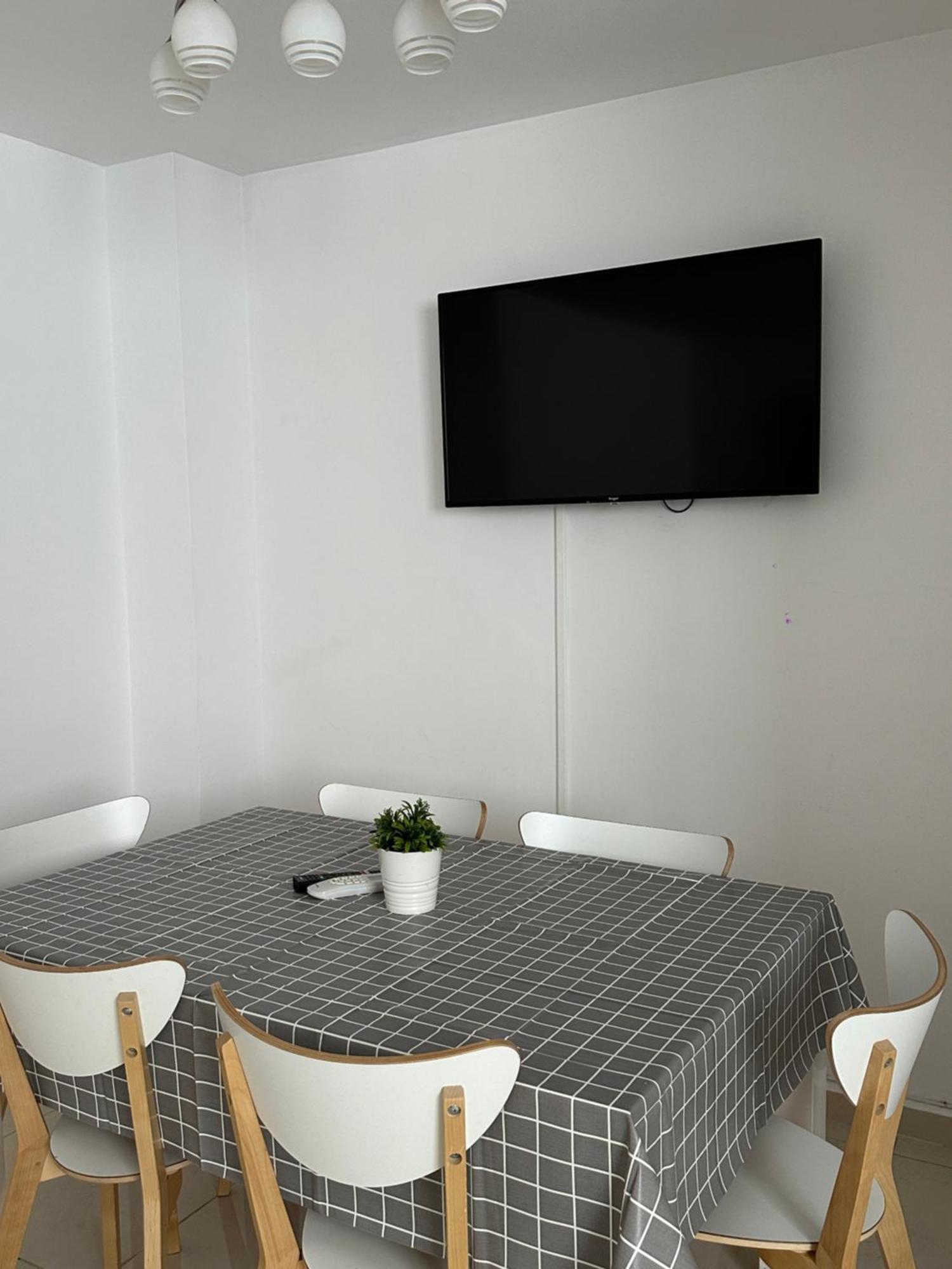 Modern And Bright 5 Bedroom Apartment Del Prado Gandía Buitenkant foto