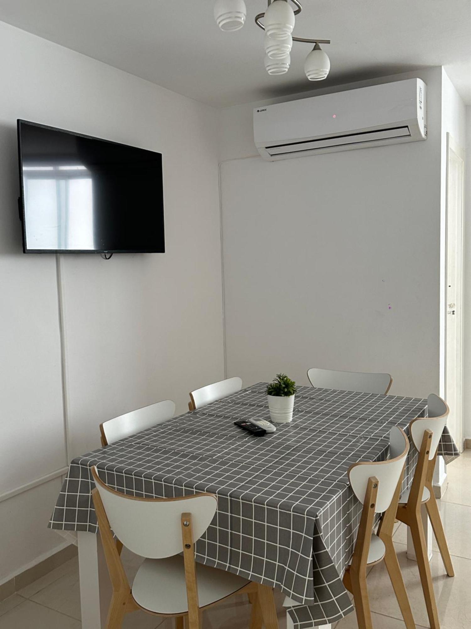 Modern And Bright 5 Bedroom Apartment Del Prado Gandía Buitenkant foto